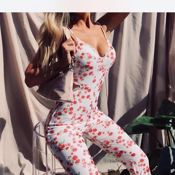 Tiger Mist Carley jumpsuit like new. - Picture 2 of 4